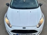 Second-hand Ford Fiesta 95 CP (69 kW) 2016 Alb Coupe