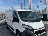 Second-hand Peugeot Boxer 130 CP (95 kW) 2016 Culoarealb Van