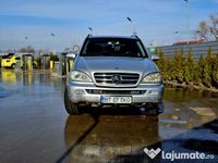 second-hand Mercedes ML400 an 2004 7 locuri full extra