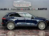 Second-hand Porsche Cayenne Platinum Edition 262 CP (192 kW) 2014 Culoarealbastru SUV