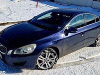 Second-hand Volvo S60 Momentum 163 CP (119 kW) 2012 Culoarealbastru Berlinǎ