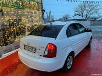 Second-hand Hyundai Accent 110 CP (80 kW) 2007 Alb Berlinǎ