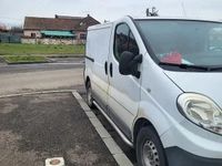 Second-hand Renault Trafic 150 CP (110 kW) 2009 Alb Monovolum