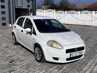 Second-hand Fiat Punto 70 CP (51 kW) 2010 Culoarealb Hatchback