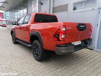 second-hand Toyota HiLux 2.8D 204CP 4x4 Double Cab AT Invincible