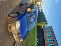 Second-hand VW Caddy Life 102 CP (75 kW) 2006 Albastru Monovolum