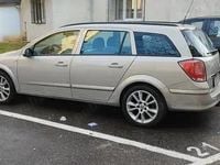 Second-hand Opel Astra 140 CP (102 kW) 2006 Gri Break