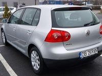 second-hand VW Golf V 1.6 Benzină