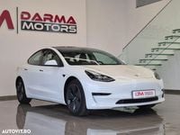 Second-hand Tesla Model 3 Standard Range Plus 239 kW (325 CP) 2021 Culoarealb Berlinǎ