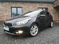 Second-hand Kia Ceed 128 CP (94 kW) 2013 Negru Hatchback