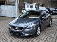 Second-hand Volvo V40 Kinetic 115 CP (84 kW) 2012 Culoaregri Hatchback