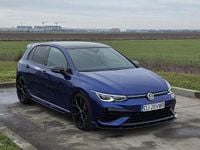 Second-hand VW Golf VIII Edition 333 CP (244 kW) 2023 Culoarealbastru Hatchback