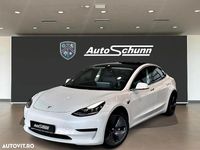 Second-hand Tesla Model 3 225 kW (306 CP) 2020 Culoarealb Berlinǎ