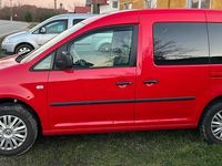 Second-hand VW Caddy Maxi Style 105 CP (77 kW) 2008 Culoarerosu Monovolum