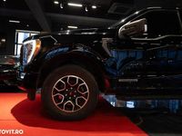 Second-hand Ford F-150 430 CP (316 kW) 2023 Culoarenegru Pickup