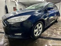 Second-hand Ford Focus 120 CP (88 kW) 2017 Albastru Hatchback