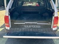 Second-hand VW Amarok 180 CP (132 kW) 2012 Culoarealb Pickup