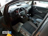 Second-hand Ford C-MAX 115 CP (84 kW) 2010 Albastru Monovolum