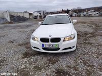 Second-hand BMW 320 Exclusive 170 CP (125 kW) 2011 Culoarealb Break