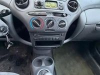 Second-hand Toyota Yaris 50 CP (36 kW) 1999 Berlinǎ