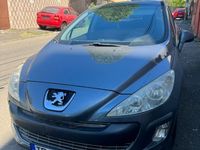 second-hand Peugeot 308 1.6E Premium