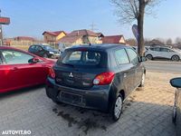 Second-hand Mitsubishi Space Star Inform 71 CP (52 kW) 2014 Culoaregri Monovolum