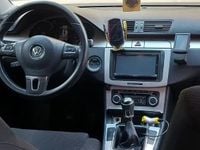 Second-hand VW Passat 105 CP (77 kW) 2010 Berlinǎ