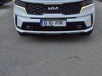 Second-hand Kia Sorento Premium 230 CP (169 kW) 2023 Culoarealb SUV