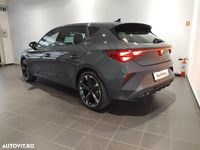 Second-hand Cupra Leon 150 CP (110 kW) 2025 Culoarealbastru Hatchback