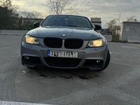 Second-hand BMW 318 Sport Line 143 CP (105 kW) 2011 Culoaregri Berlinǎ