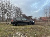 Second-hand VW Golf V 105 CP (77 kW) 2004 Hatchback