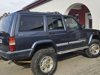 Second-hand Jeep Cherokee 143 CP (105 kW) 2001 Culoarealbastru SUV