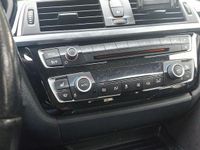 Second-hand BMW 318 Sport Line 143 CP (105 kW) 2016 Culoaregri Break