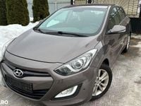 Second-hand Hyundai i30 Style 128 CP (94 kW) 2012 Culoaremaro Hatchback