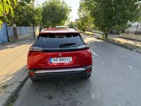 Second-hand Peugeot e-2008 Allure 100 kW (136 CP) 2021 Culoarerosu SUV