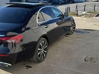 Second-hand Mercedes E220 200 CP (147 kW) 2021 Culoarenegru Berlinǎ