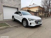 Second-hand Audi e-tron Comfort 230 kW (313 CP) 2021 Culoarealb SUV