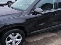 Second-hand VW Tiguan 140 CP (102 kW) 2010 Negru SUV