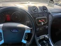 Second-hand Ford Mondeo 115 CP (84 kW) 2011 Negru Break