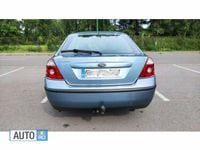 Second-hand Ford Mondeo 125 CP (91 kW) 2001 Albastru Hatchback