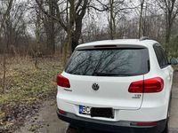 Second-hand VW Tiguan Trendline 125 CP (91 kW) 2016 Culoarealb SUV