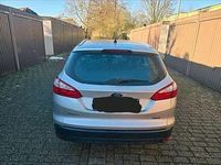 Second-hand Ford Focus SYNC Edition 125 CP (91 kW) 2013 Culoareargint Break