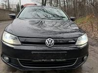 Second-hand VW Jetta Highline 150 CP (110 kW) 2013 Culoarenegru Berlinǎ
