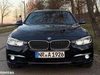 Second-hand BMW 320 Luxury Line 184 CP (135 kW) 2019 Culoarenegru Break