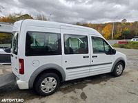 Second-hand Ford Tourneo Connect 90 CP (66 kW) 2010 Culoarealb Monovolum
