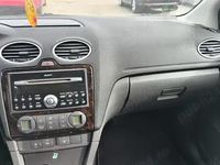 Second-hand Ford Focus 115 CP (84 kW) 2005 Gri Hatchback
