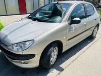 Second-hand Peugeot 206 109 CP (80 kW) 2004 Argintiu Berlinǎ