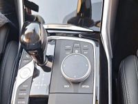 Second-hand BMW 320 184 CP (135 kW) 2020 Culoarealbastru