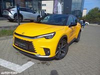 Second-hand Lexus LBX 136 CP (100 kW) 2025 Culoaregalbeuriu SUV