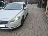 Second-hand Volvo V40 149 CP (109 kW) 2015 Culoarealb Hatchback